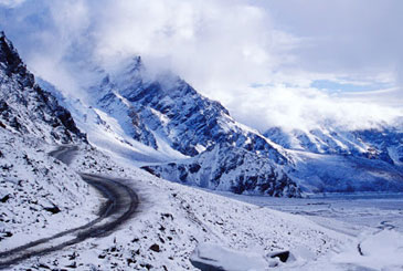 Shimla Manali By Volvo 